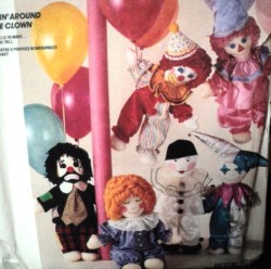 3501 MCCALLS  23'' HAPPY, SAD/ JESTER/ PIEROT CLOWN DOLLS, CLOTHES PATTERN